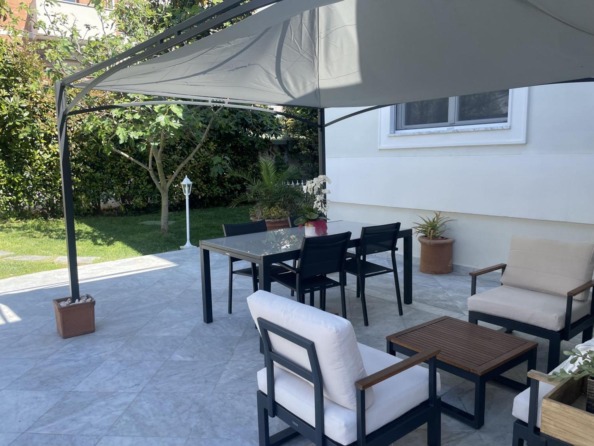 Villa Bianca a pochi passi dal mare con giardino esclusivo Livorno Esterno foto